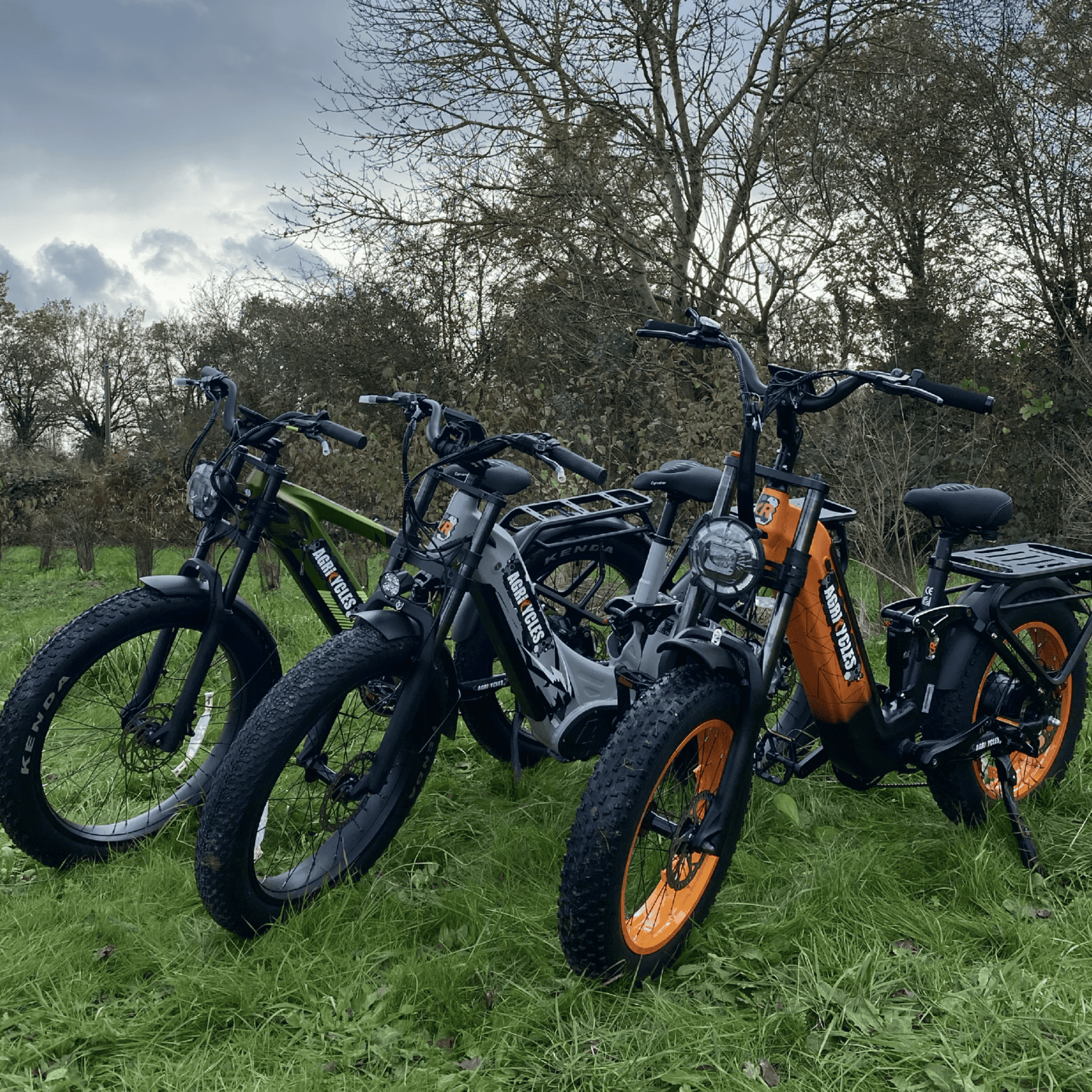 Cloud-Remplacement des pneus pour vélo pour enfants Pneus de Cloud-Remplacement des pneus pour vélo pour enfants Pneus de